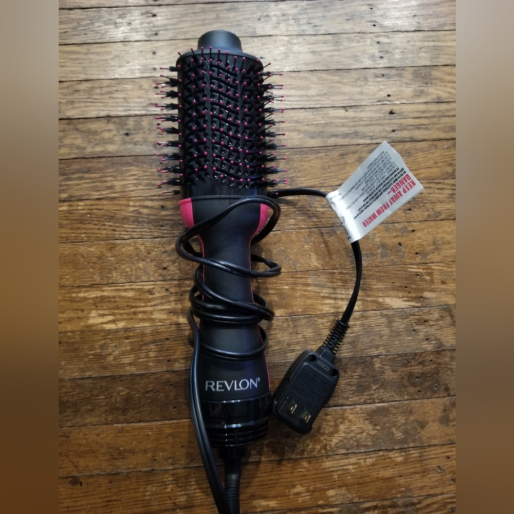 Revlon Black and Pink Hair Styling Tool